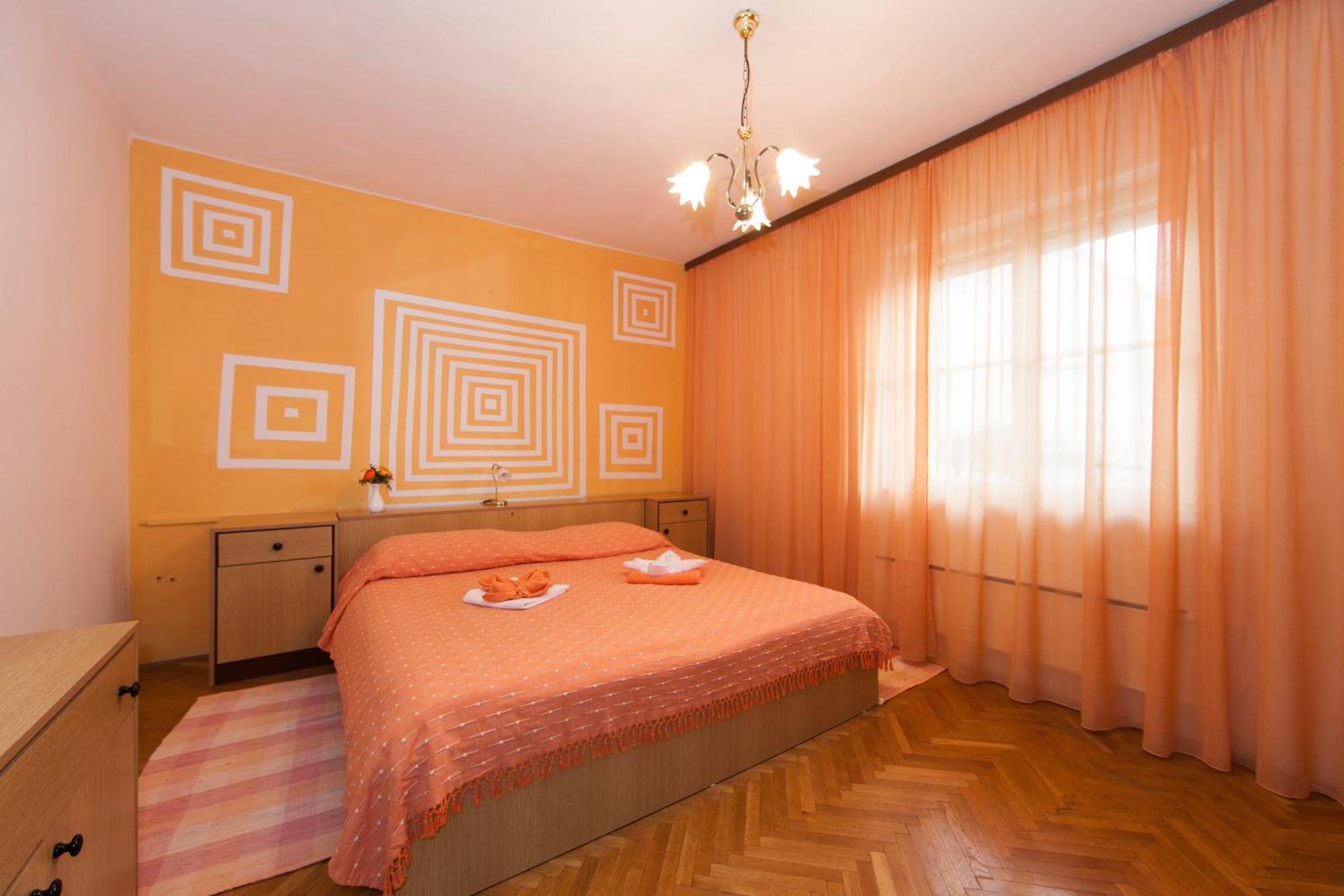 Apartmani Darinka Baska Voda Bagian luar foto